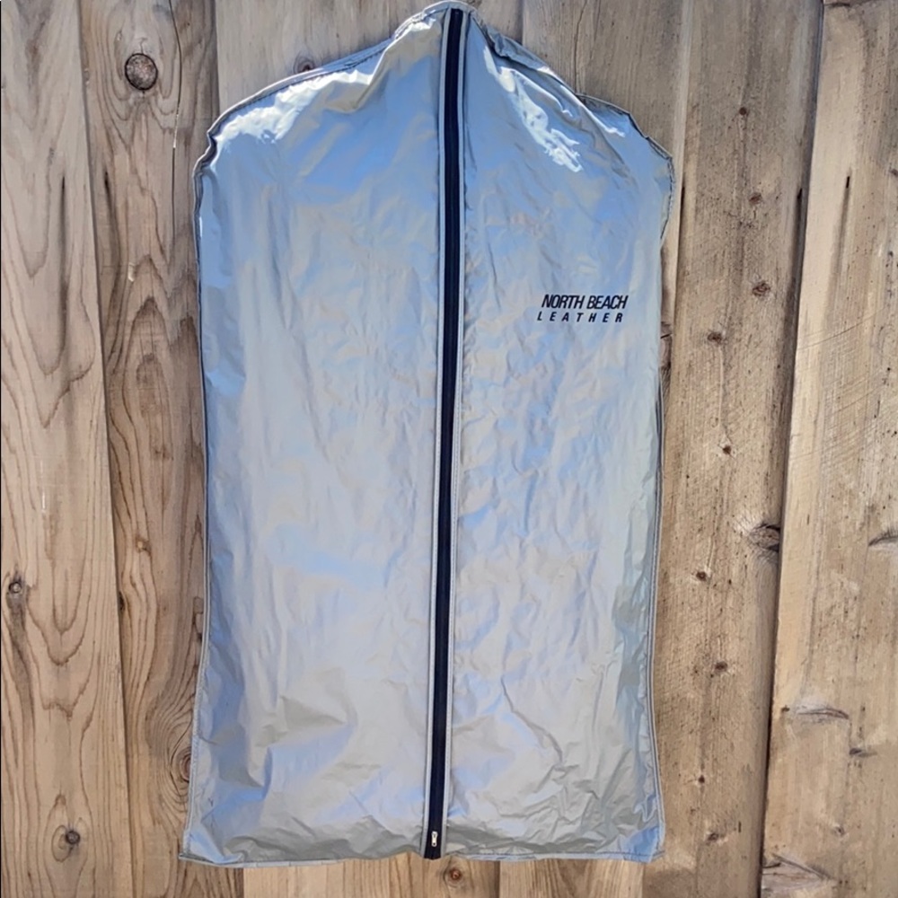 North beach leather hanging travel bag